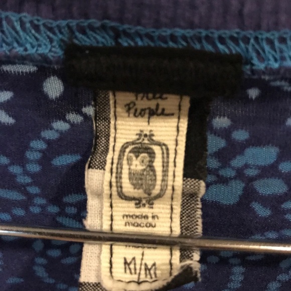 🚌 Free People | burn out Henley long sleeve tee M - Picture 3 of 7